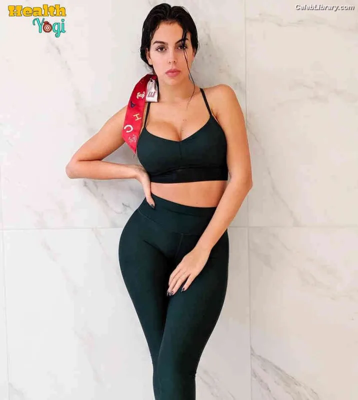 Georgina Rodriguez photo 3 of 268