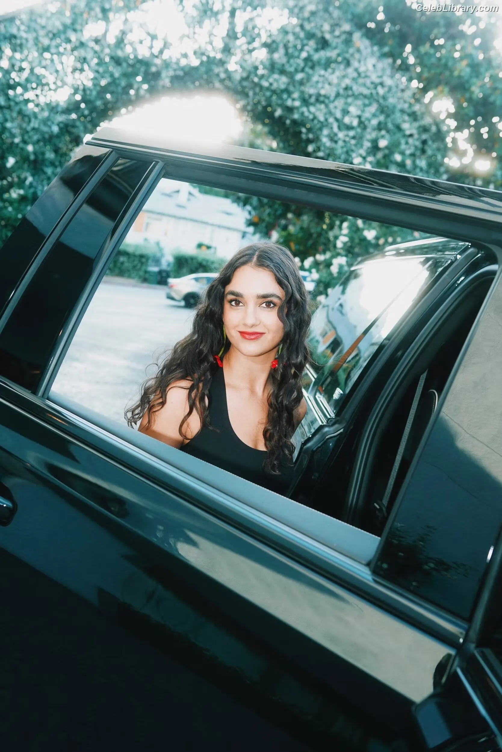 Geraldine Viswanathan photo 18 of 457