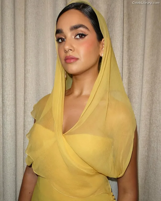 Geraldine Viswanathan photo 8 of 458
