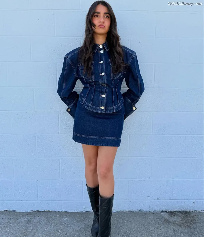 Geraldine Viswanathan photo 11 of 458