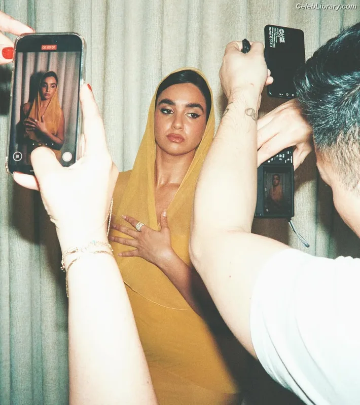 Geraldine Viswanathan photo 2 of 458