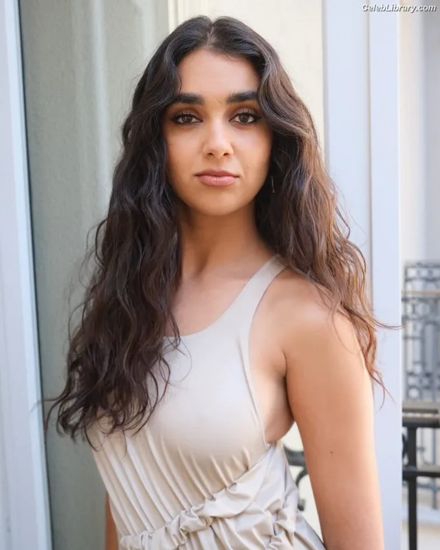 Geraldine Viswanathan photo 1 of 458