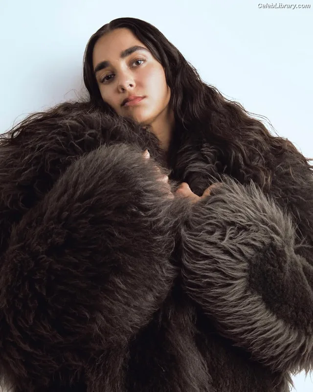 Geraldine Viswanathan photo 2 of 458