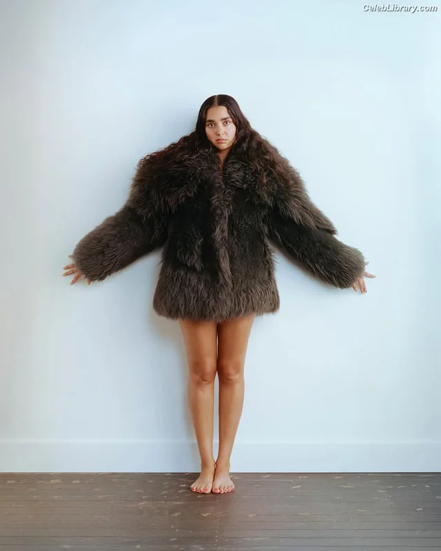 Geraldine Viswanathan photo 4 of 458