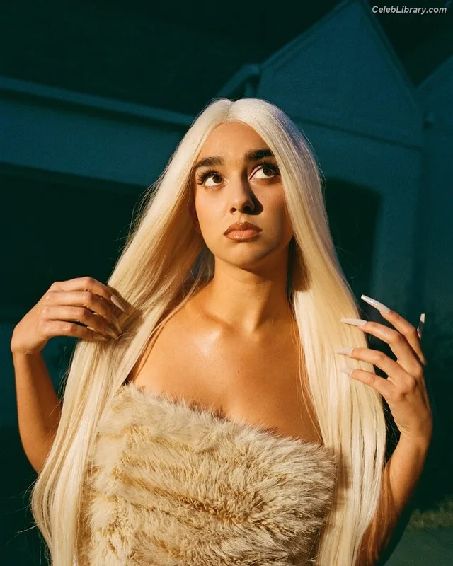 Geraldine Viswanathan photo 9 of 458
