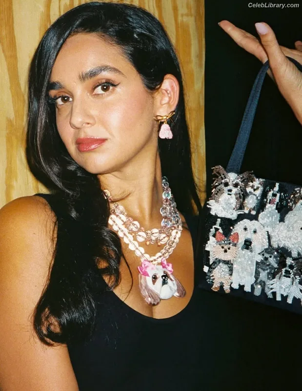 Geraldine Viswanathan photo 2 of 458