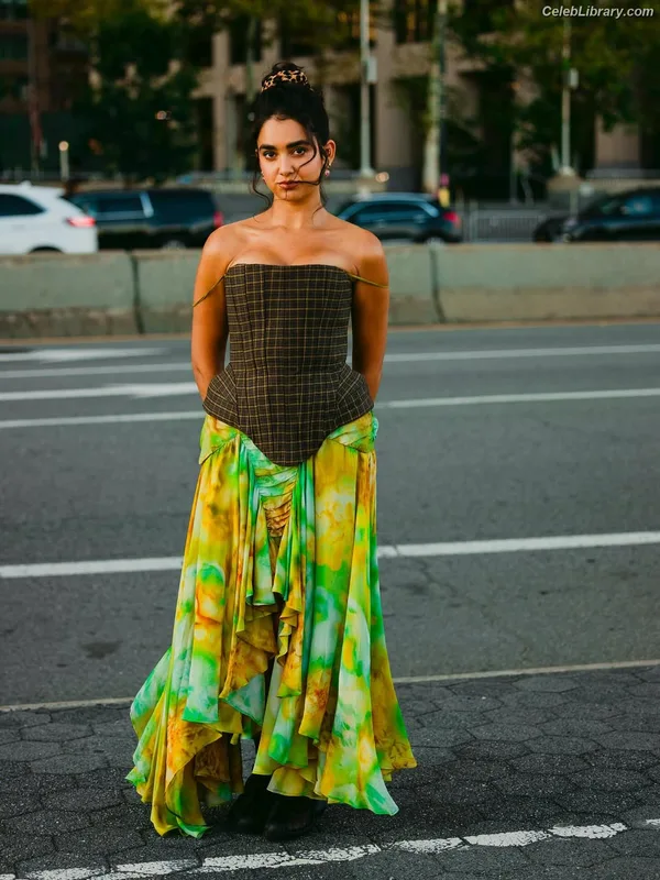 Geraldine Viswanathan photo 9 of 458