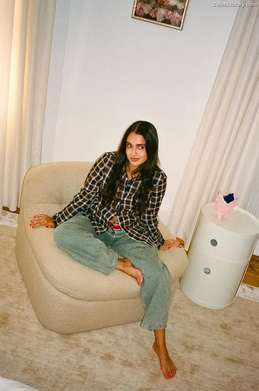 Geraldine Viswanathan photo 4 of 458