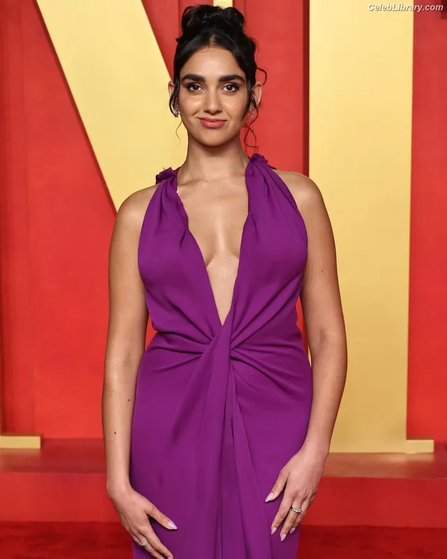 Geraldine Viswanathan photo 9 of 458