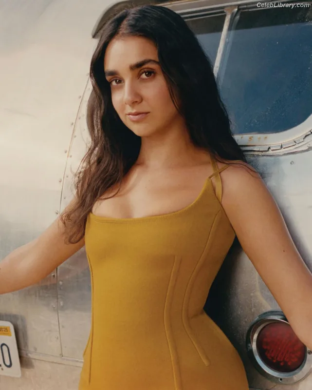 Geraldine Viswanathan photo 24 of 458