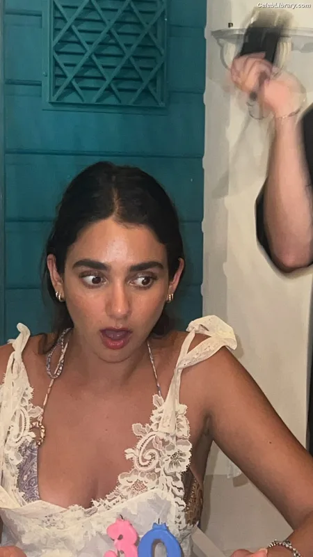 Geraldine Viswanathan photo 3 of 458