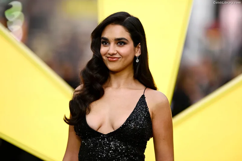 Geraldine Viswanathan photo 24 of 458