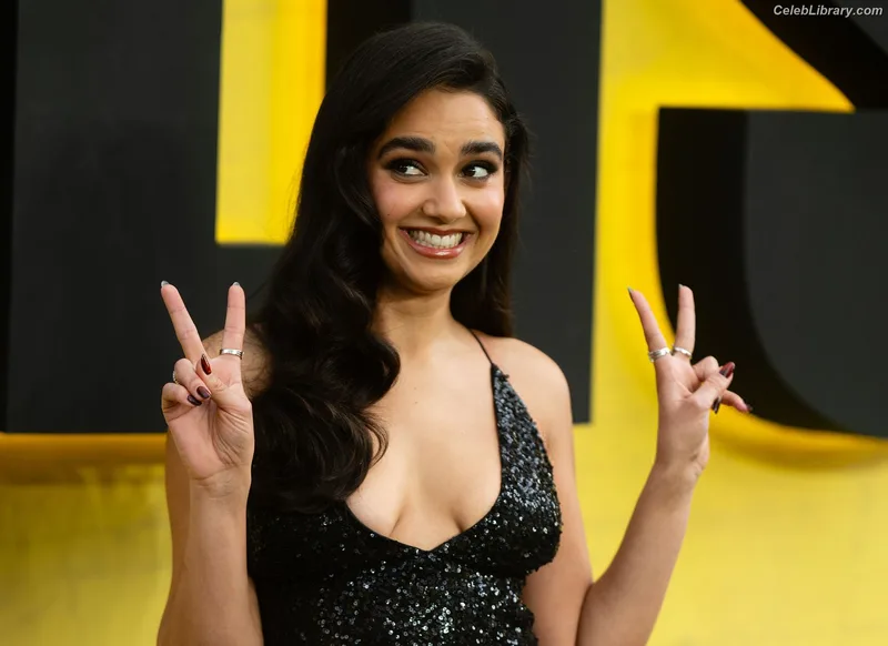 Geraldine Viswanathan photo 2 of 458