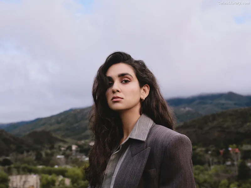 Geraldine Viswanathan photo 7 of 458
