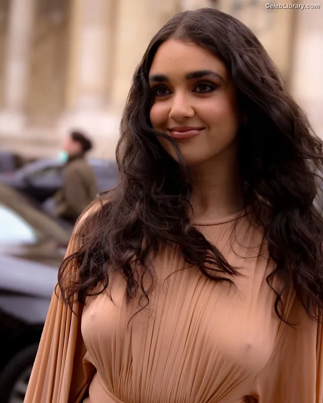 Geraldine Viswanathan photo 9 of 458