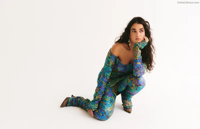 Geraldine Viswanathan photo 7 of 458
