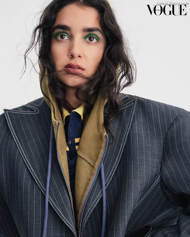 Geraldine Viswanathan photo 12 of 458