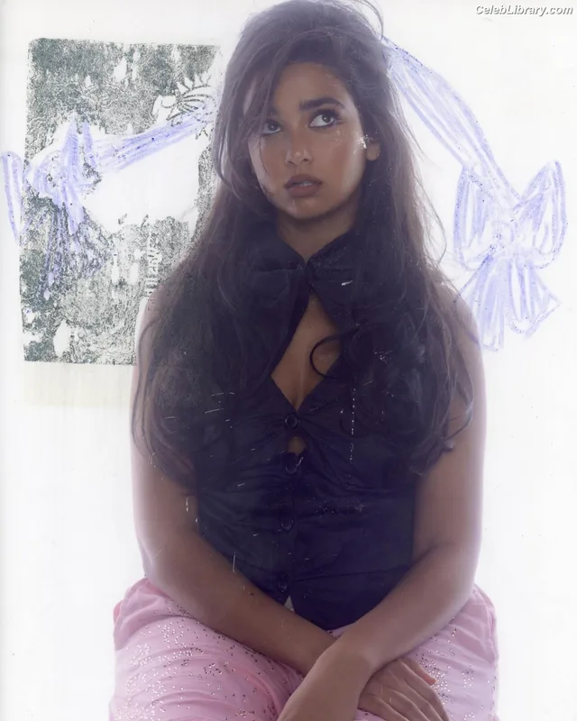 Geraldine Viswanathan photo 12 of 458