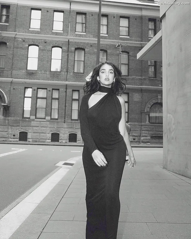 Geraldine Viswanathan photo 20 of 458