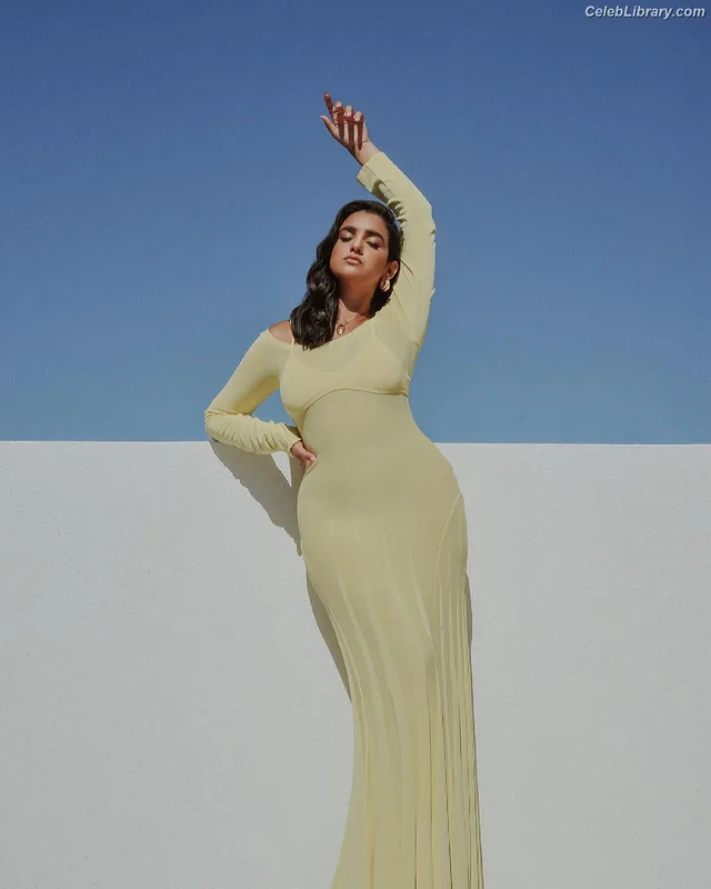Geraldine Viswanathan photo 8 of 458