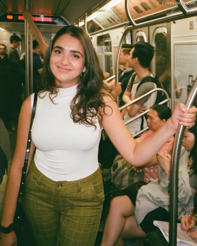 Geraldine Viswanathan photo 20 of 458