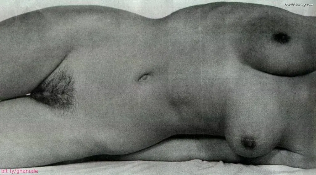 Geri Halliwell photo 7 of 224