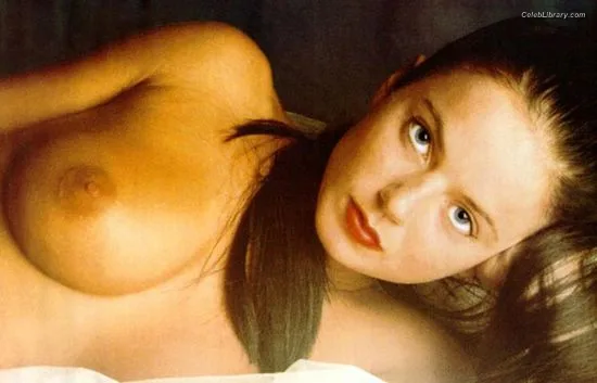 Geri Halliwell photo 2 of 225