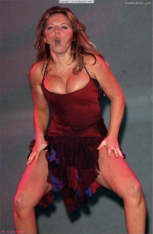 Geri Halliwell photo 10 of 225