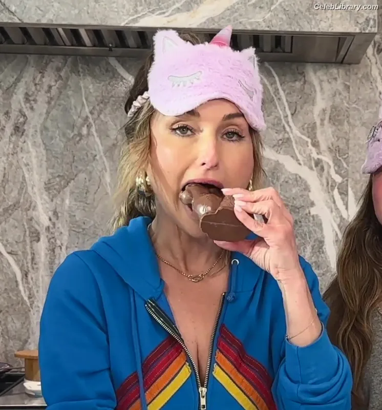 Giada De Laurentiis photo 19 of 155