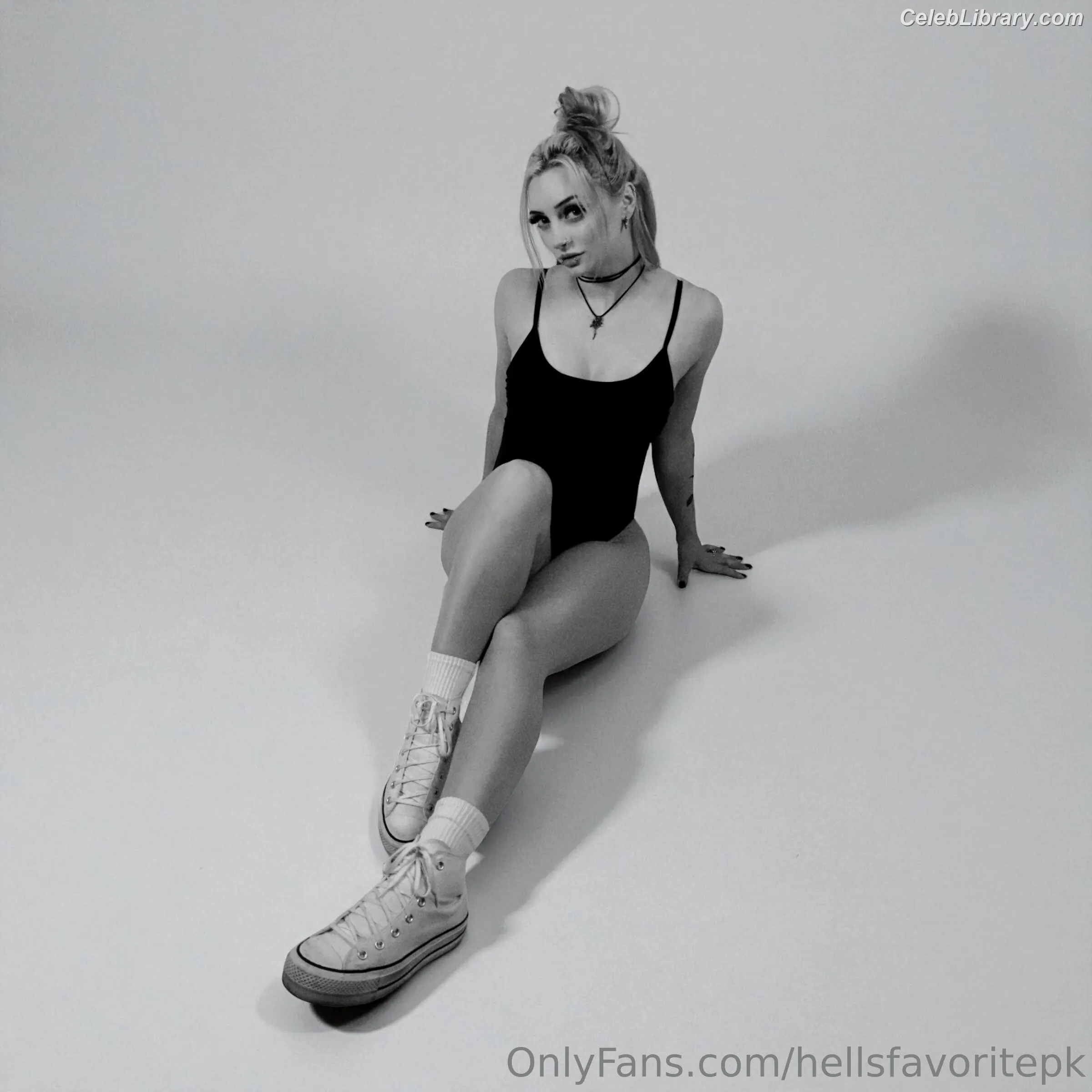Gigi Dolin photo 8 of 1700