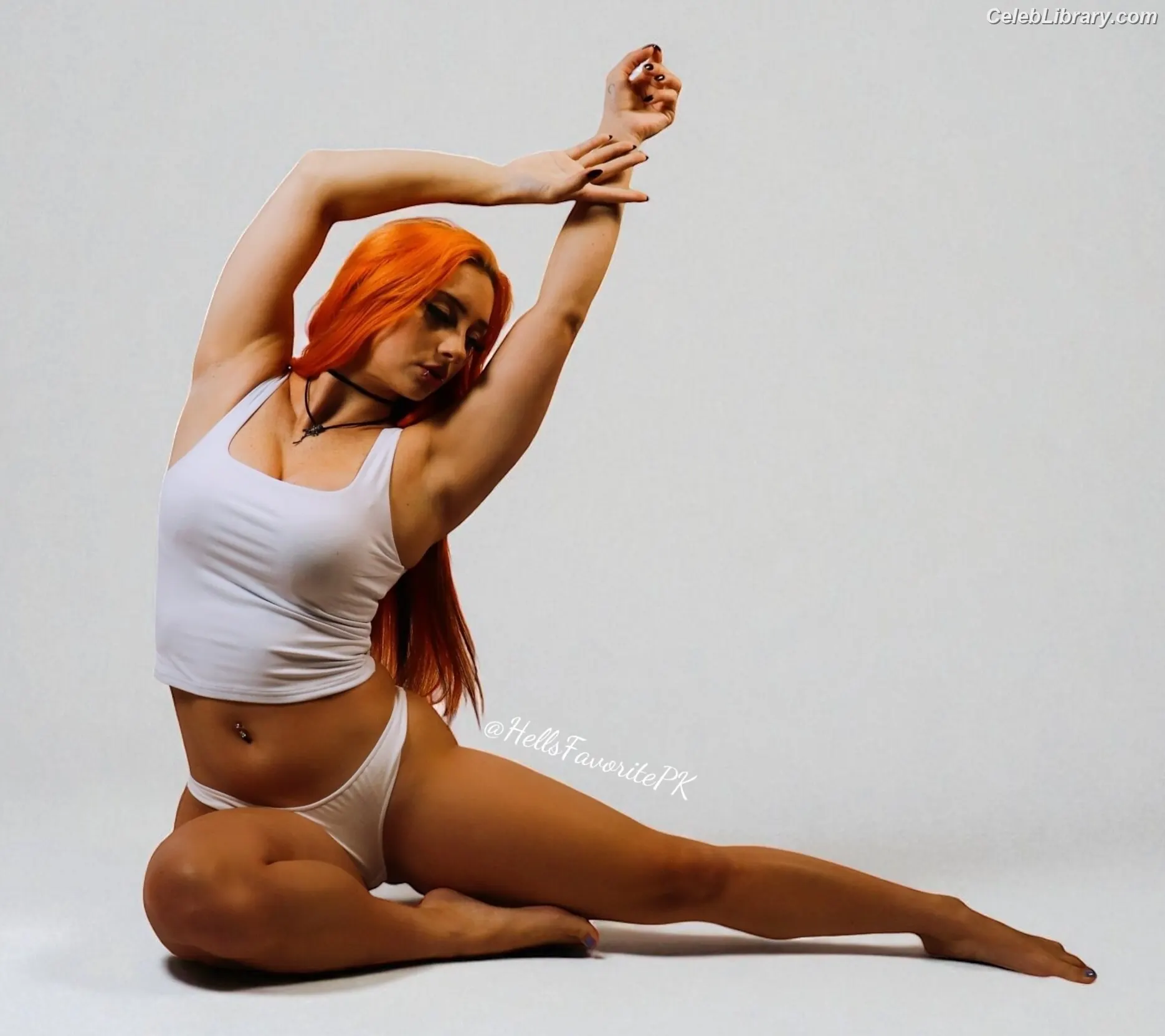 Gigi Dolin photo 13 of 1700