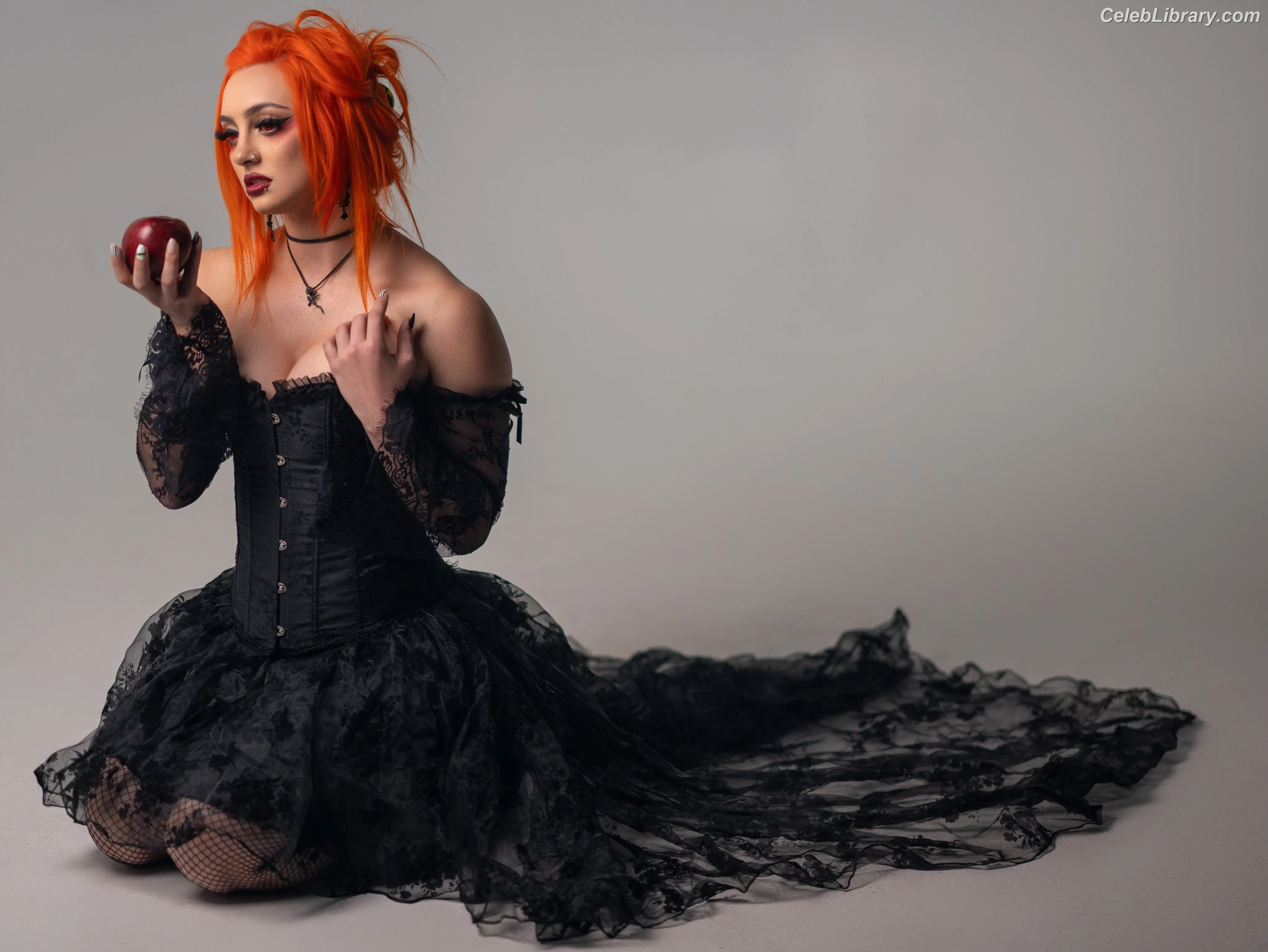 Gigi Dolin photo 4 of 1700