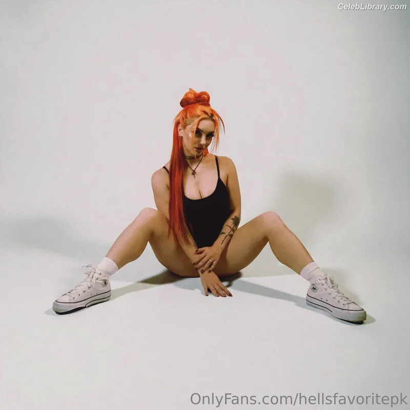 Gigi Dolin photo 24 of 1701