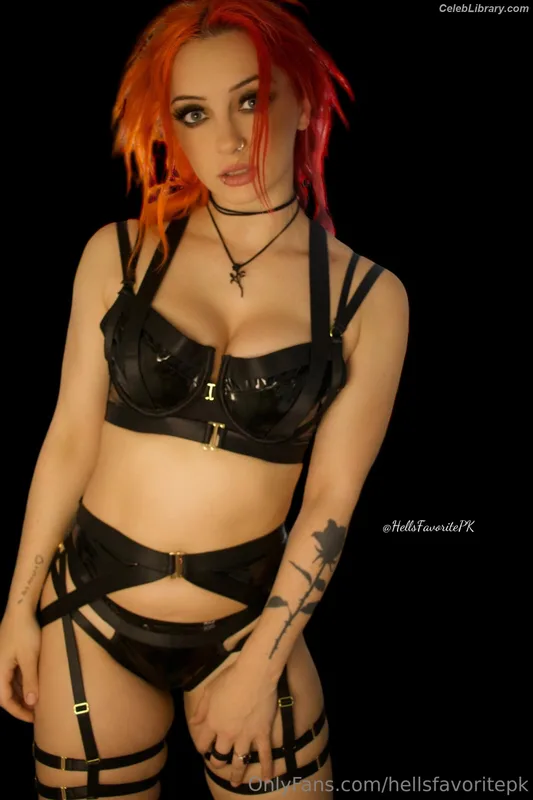 Gigi Dolin photo 4 of 1701