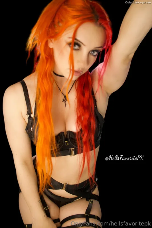 Gigi Dolin photo 6 of 1701
