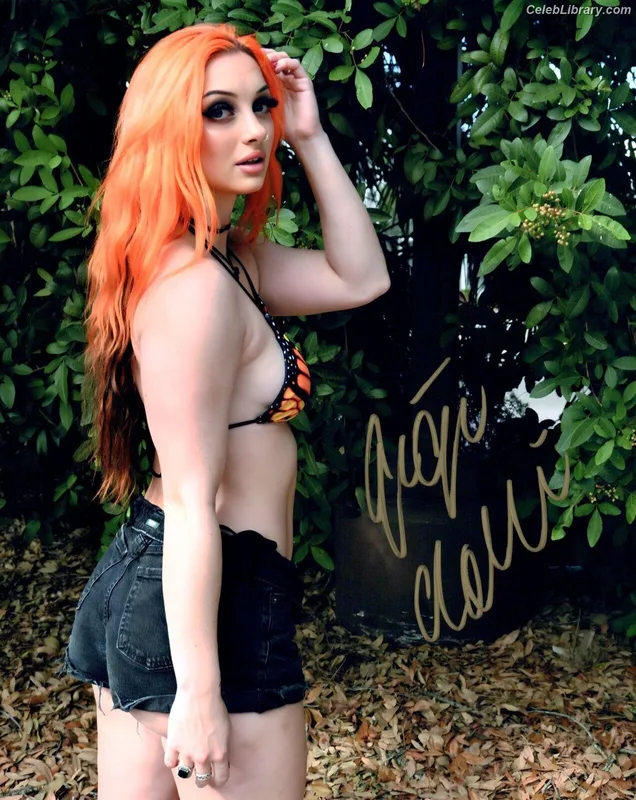 Gigi Dolin photo 1 of 1701