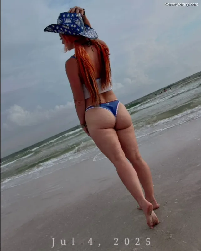 Gigi Dolin photo 9 of 1701
