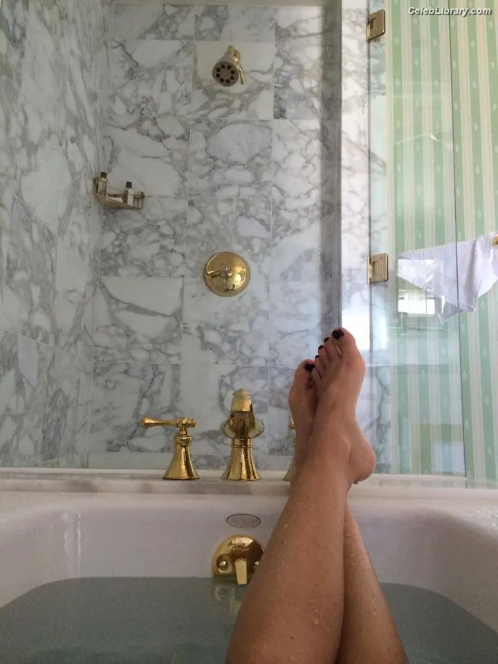 Gigi Edgley photo 17 of 46