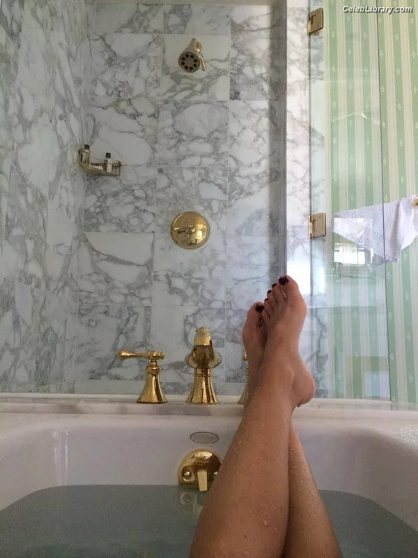 Gigi Edgley photo 17 of 47