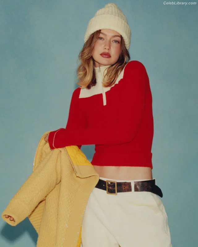 Gigi Hadid photo 7 of 763