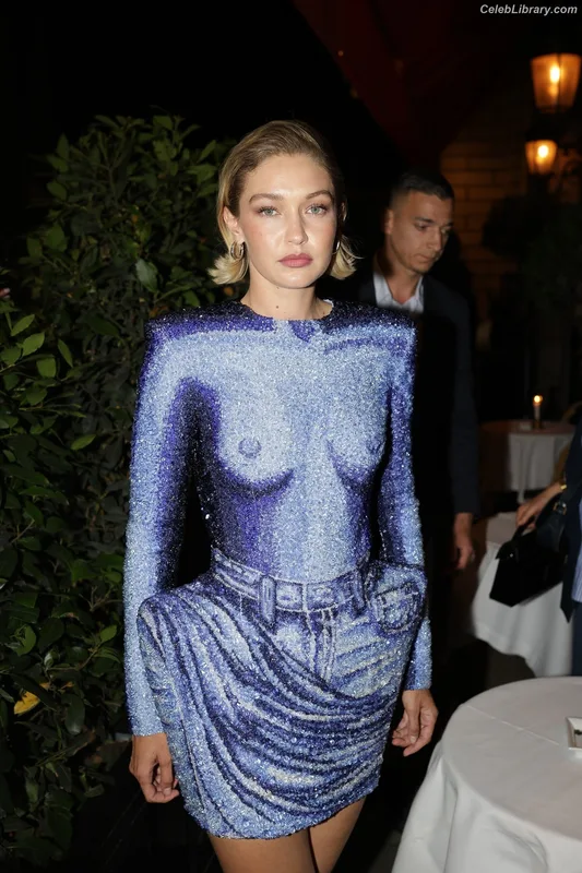 Gigi Hadid photo 24 of 763