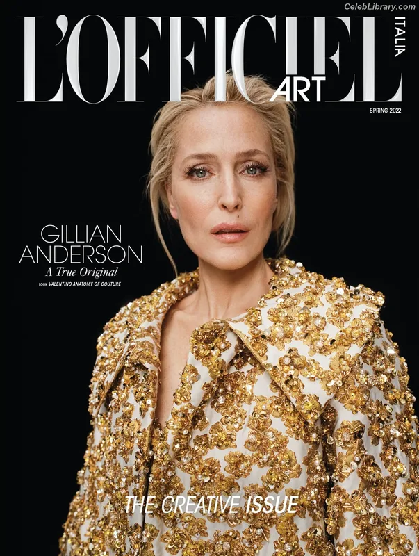 Gillian Anderson photo 1 of 503