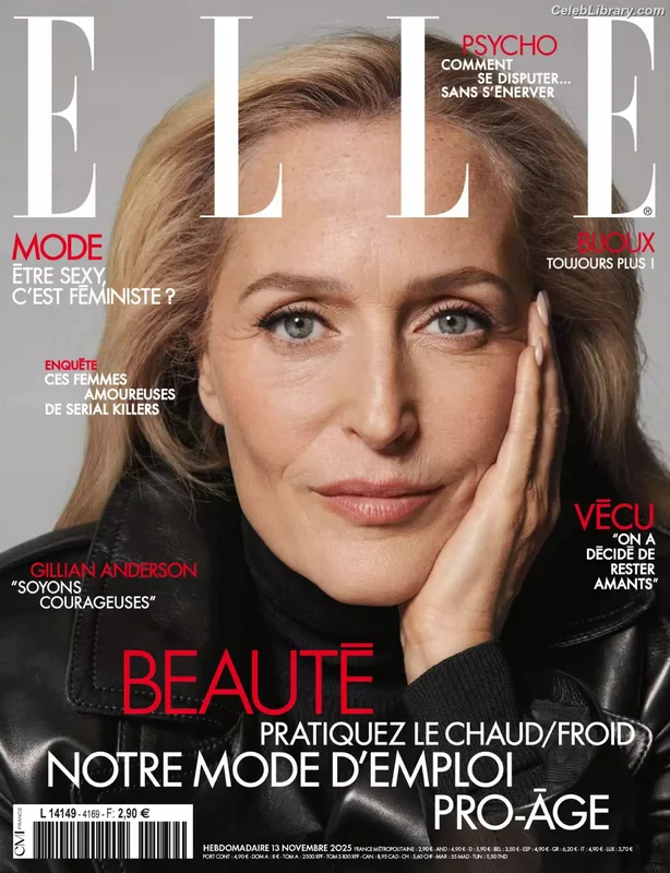Gillian Anderson photo 5 of 503