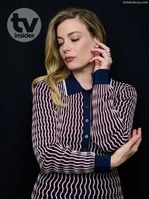 Gillian Jacobs photo 2 of 786