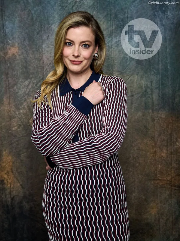 Gillian Jacobs photo 3 of 786