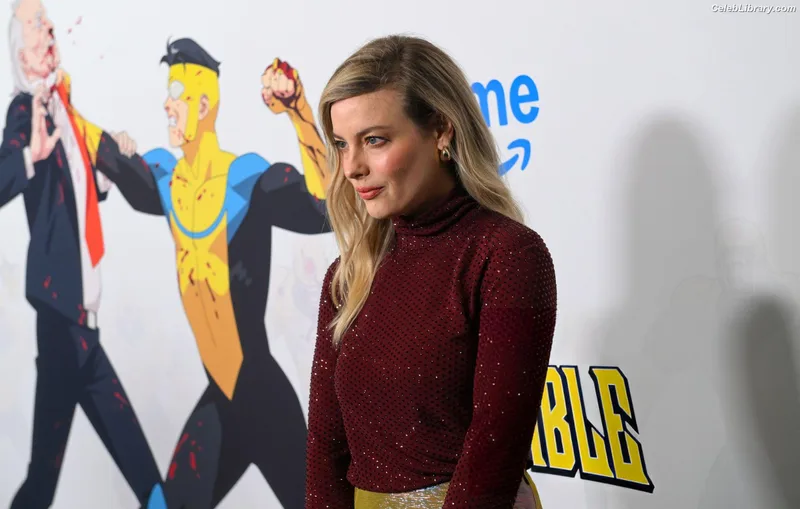 Gillian Jacobs photo 20 of 786