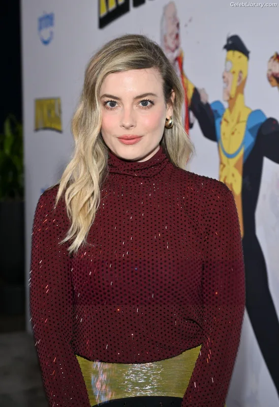 Gillian Jacobs photo 23 of 786