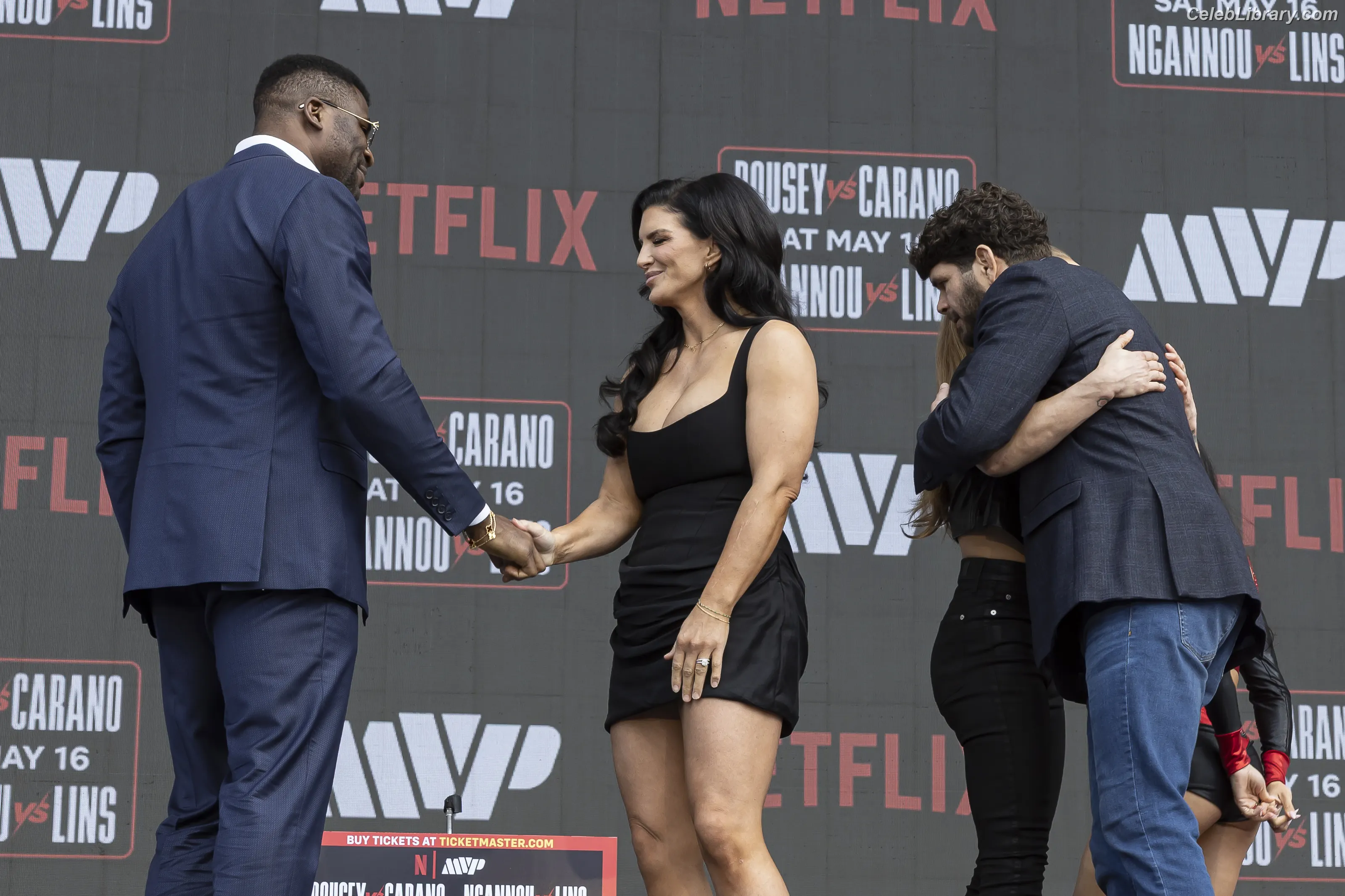 Gina Carano photo 17 of 230