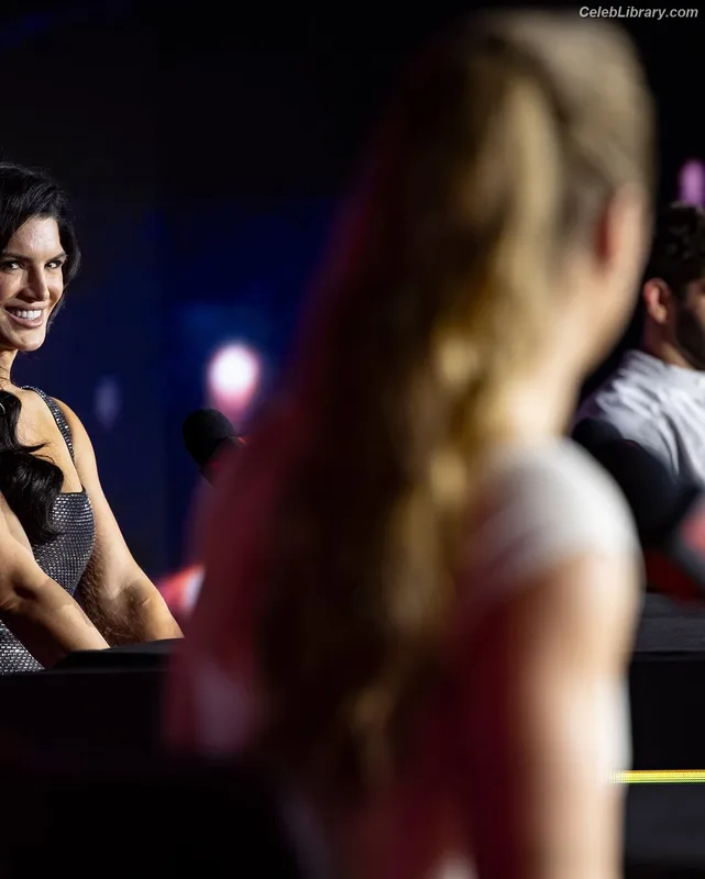 Gina Carano photo 21 of 231
