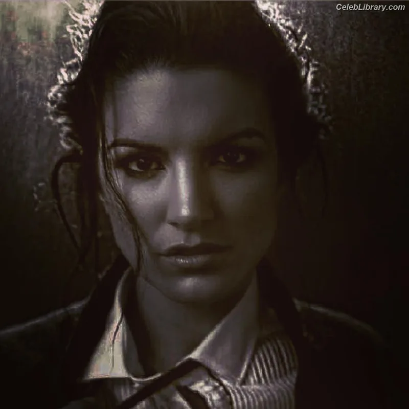 Gina Carano photo 4 of 231